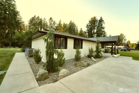 29517 164th Avenue SE Kent WA 98042