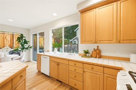 20229 29th Avenue SE Bothell WA 98012
