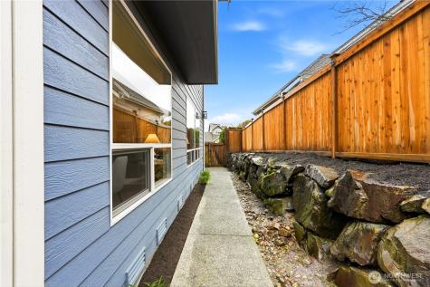 20229 29th Avenue SE Bothell WA 98012