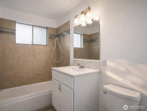 4848 S 170th Street Seatac WA 98188