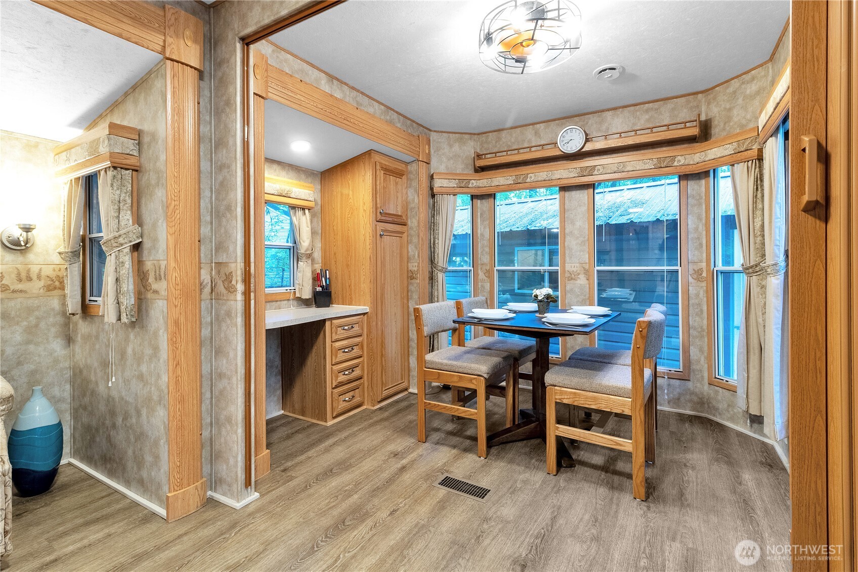 48 Branch Circle Deming WA 98244