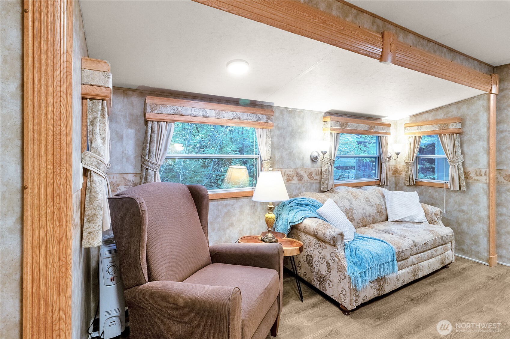 48 Branch Circle Deming WA 98244