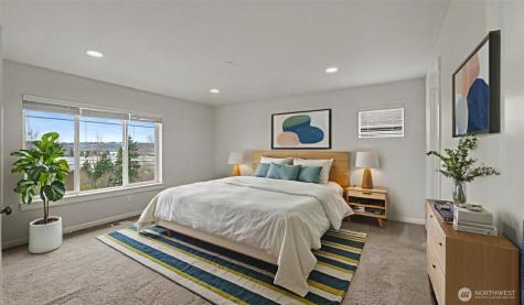 20024 90th Place S Kent WA 98031