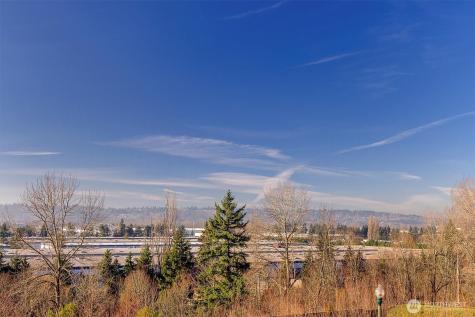 20024 90th Place S Kent WA 98031