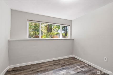 12020 NE 83rd Street Kirkland WA 98033