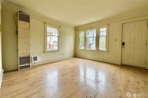 114 Wells Avenue S Renton WA 98057