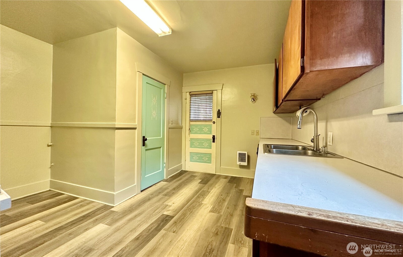 114 Wells Avenue S Renton WA 98057