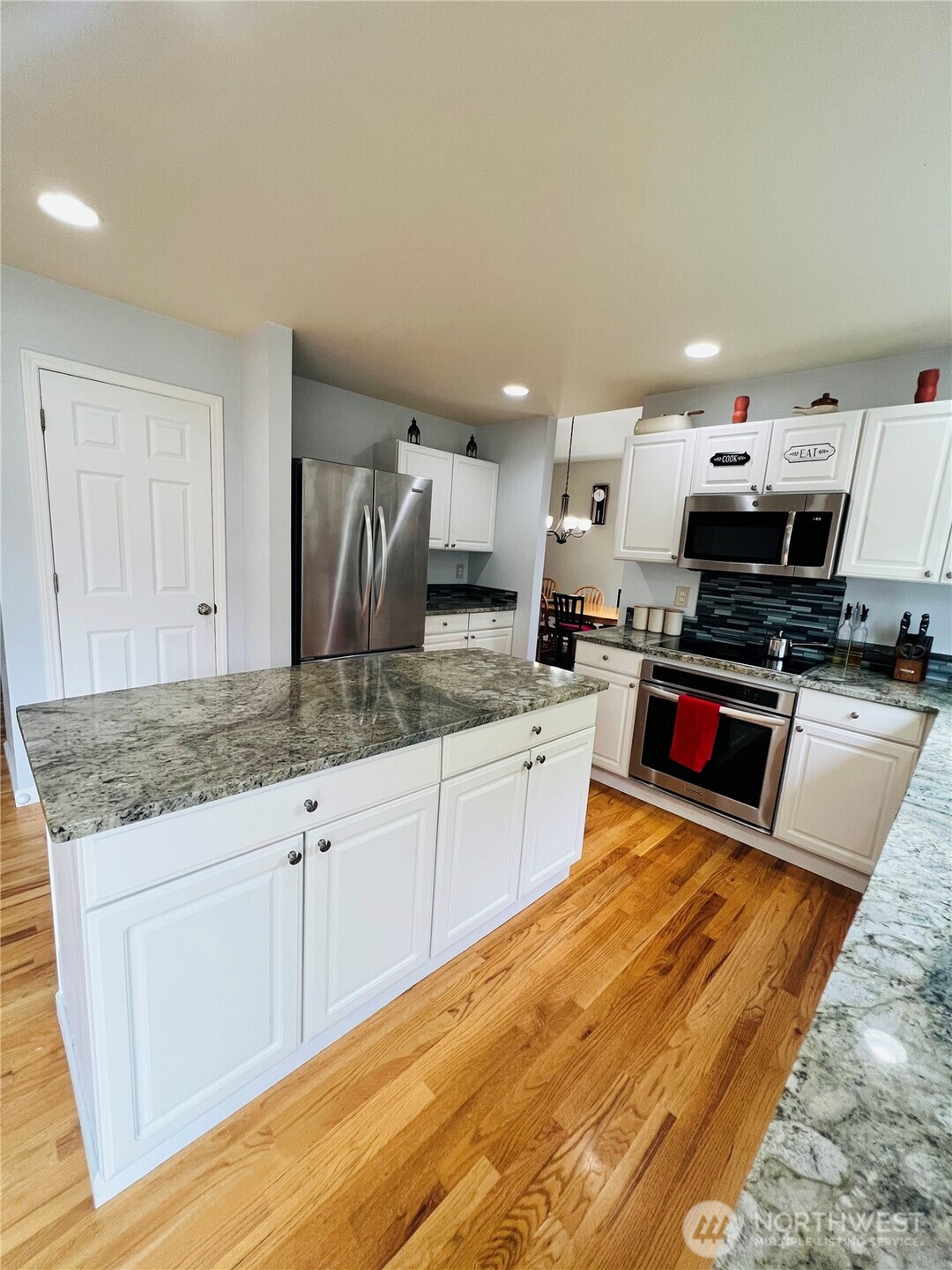 11427 40th SE Everett WA 98208