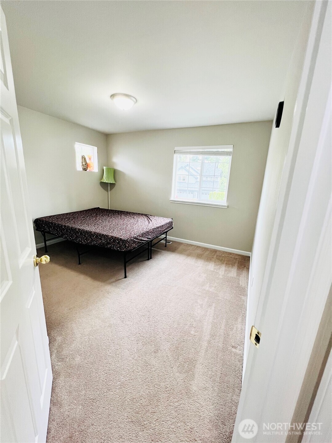 11427 40th SE Everett WA 98208