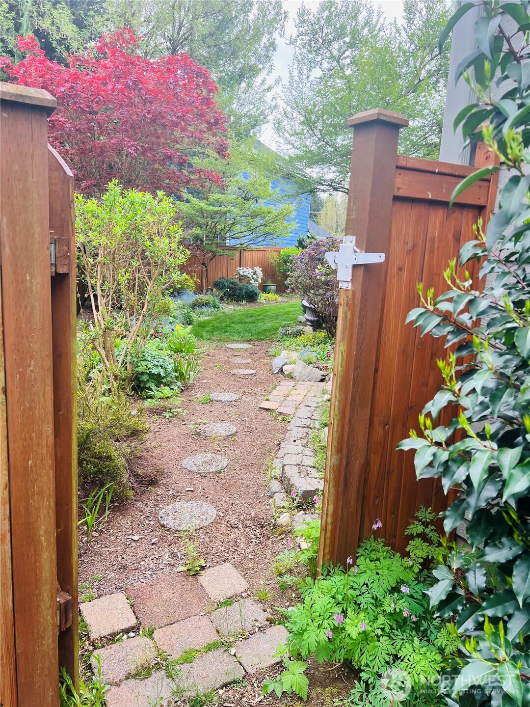 11427 40th SE Everett WA 98208