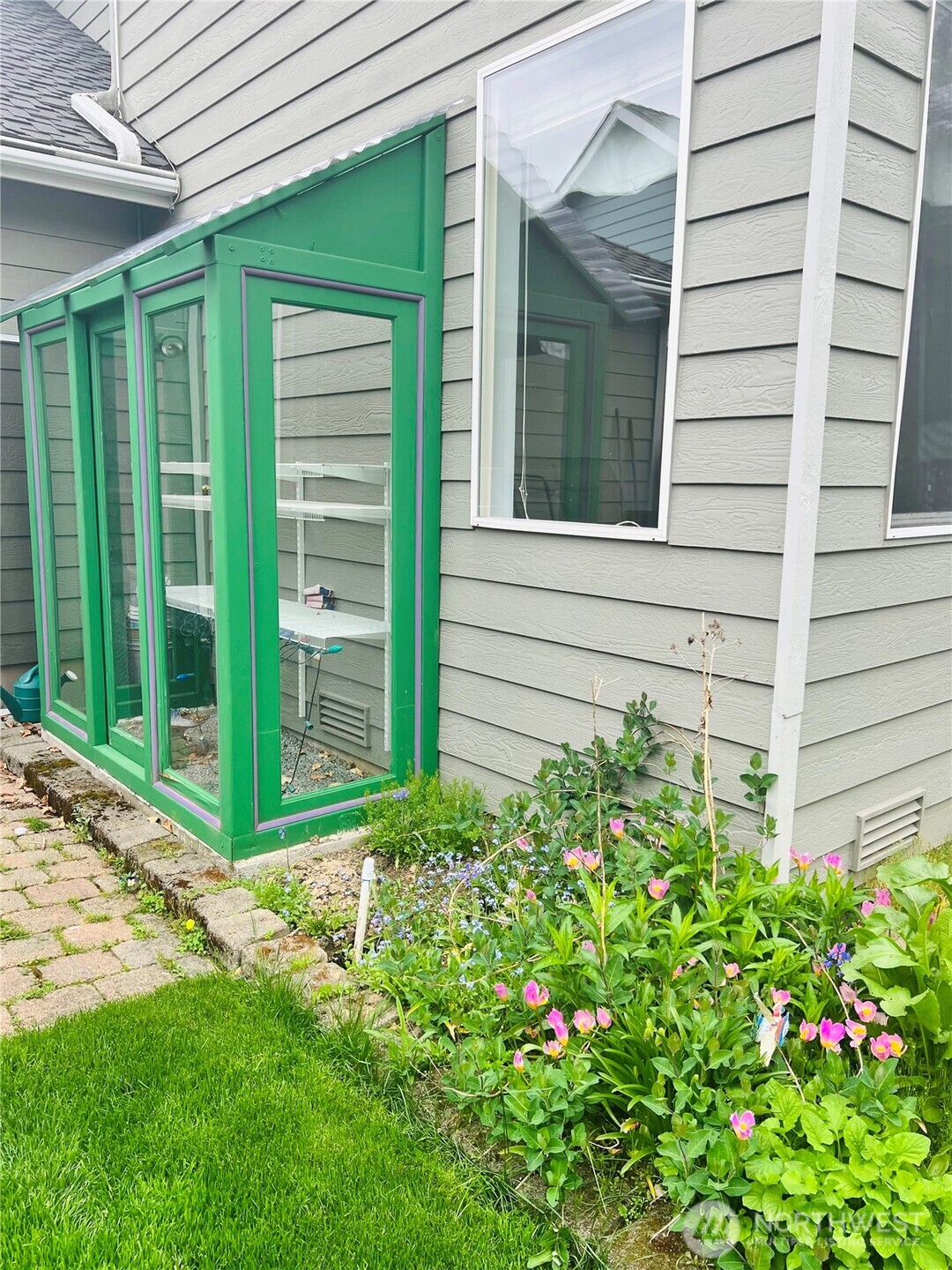 11427 40th SE Everett WA 98208