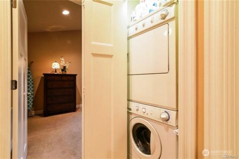 725 N 95th Street Seattle WA 98103
