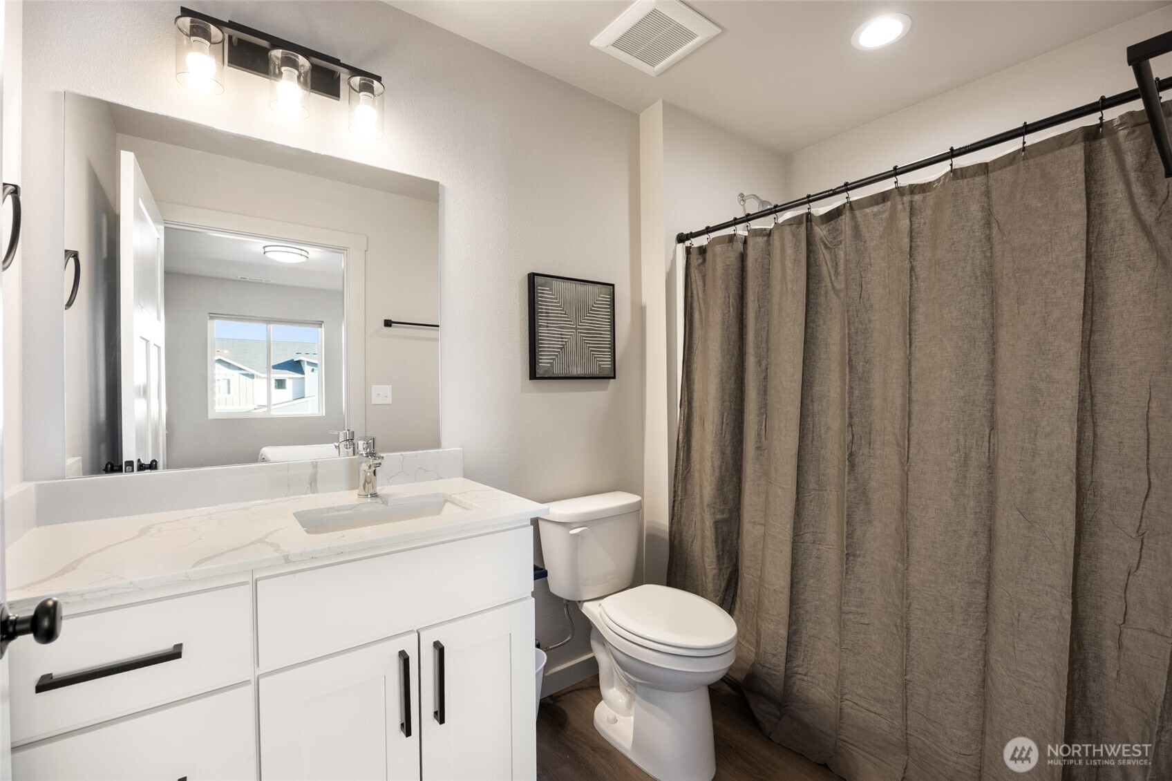 370 Ivy Street NE Ephrata WA 98823