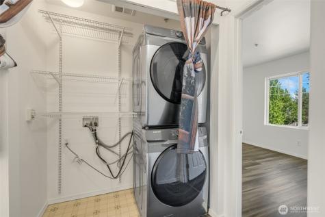 710 240th Way SE Sammamish WA 98074