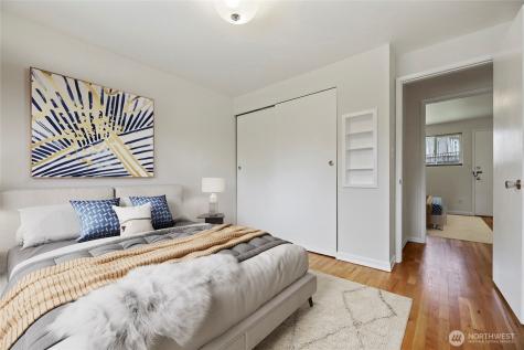 316 158th Place SE Bellevue WA 98008