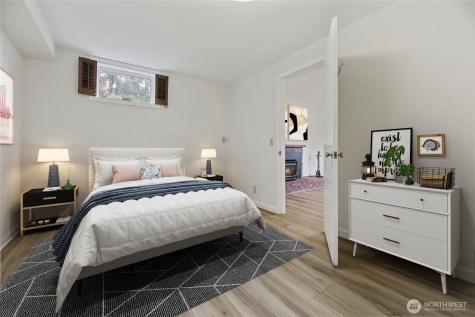 316 158th Place SE Bellevue WA 98008