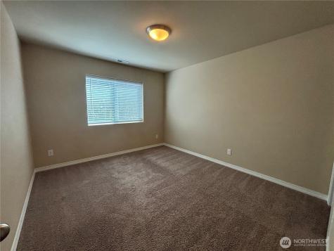 3676 SE Chesterton Drive Port Orchard WA 98366