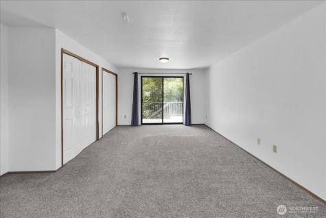 4926 Dover Street Everett WA 98203