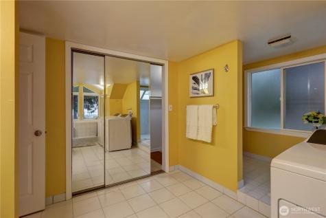 10538 48th Place NE Kirkland WA 98033