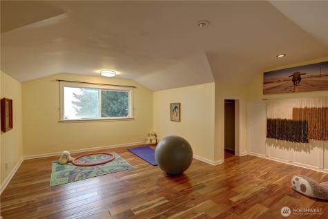 10538 48th Place NE Kirkland WA 98033