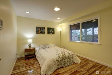 10538 48th Place NE Kirkland WA 98033