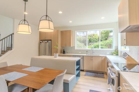 3625 13th Avenue W Seattle WA 98119