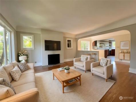 2009 41st Avenue E Seattle WA 98112