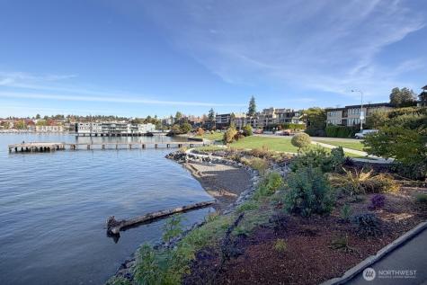 733 Lake Street S Kirkland WA 98033