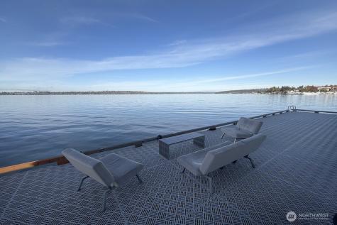 733 Lake Street S Kirkland WA 98033