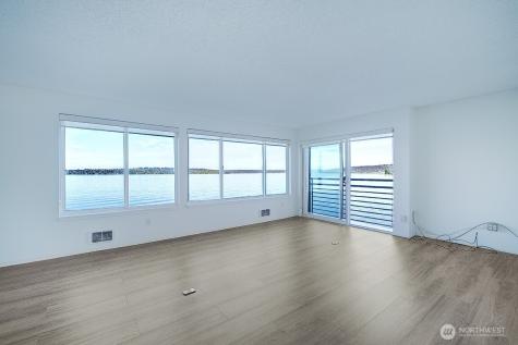 733 Lake Street S Kirkland WA 98033