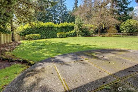 3065 124th Avenue NE Bellevue WA 98005