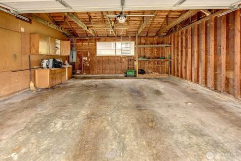 3065 124th Avenue NE Bellevue WA 98005