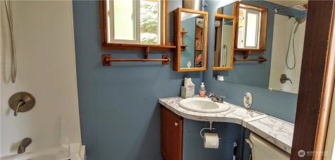 479 Special Place Oak Harbor WA 98277