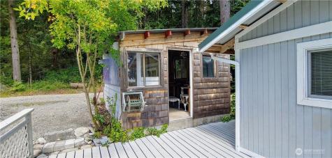 479 Special Place Oak Harbor WA 98277