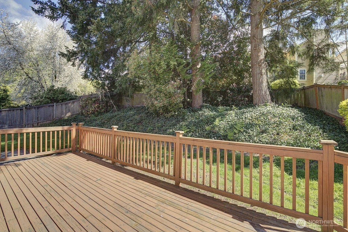 1736 229th Avenue NE Sammamish WA 98074