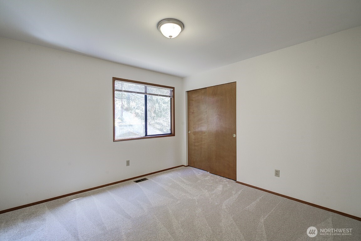 1736 229th Avenue NE Sammamish WA 98074