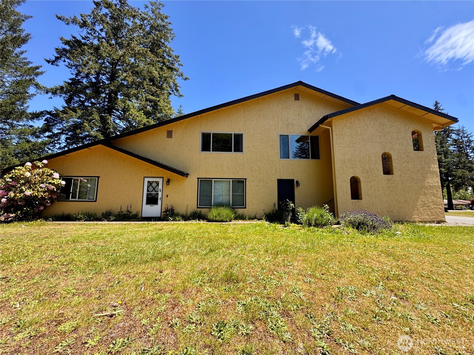 1125 N 13th Street Shelton WA 98584