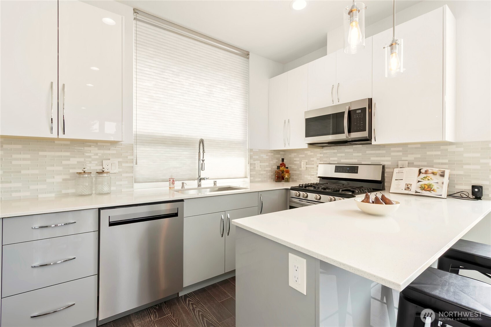 947 NW 56th Street Seattle WA 98107