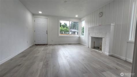 3330 SE 6th Street Renton WA 98058