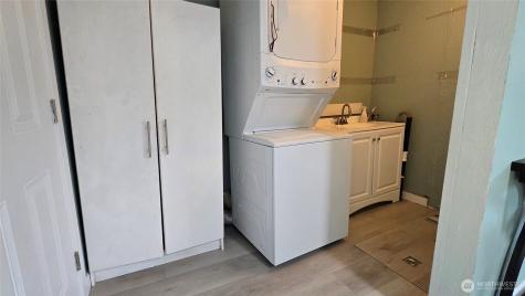 3330 SE 6th Street Renton WA 98058
