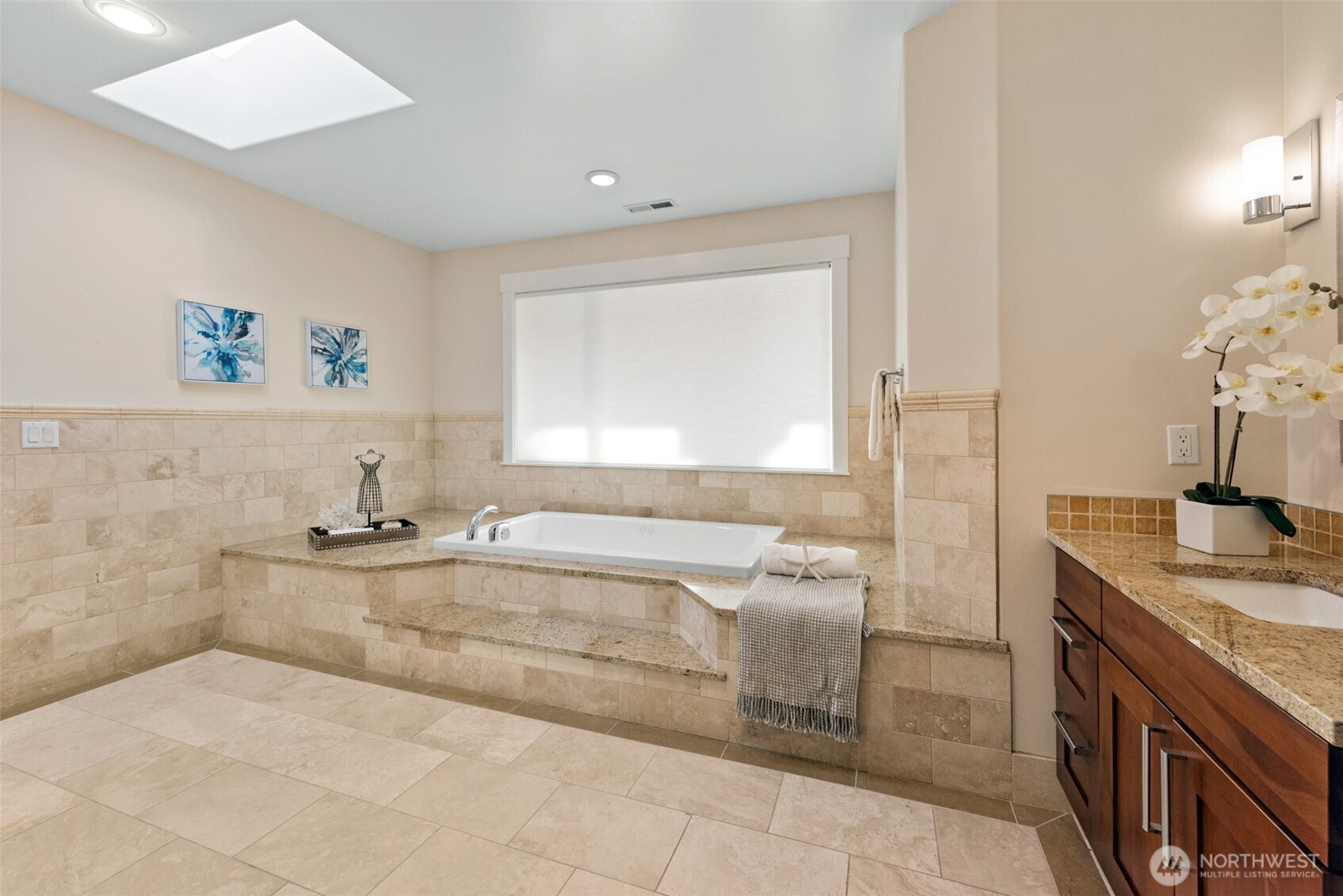 9426 Lake Washington Boulevard NE Bellevue WA 98004