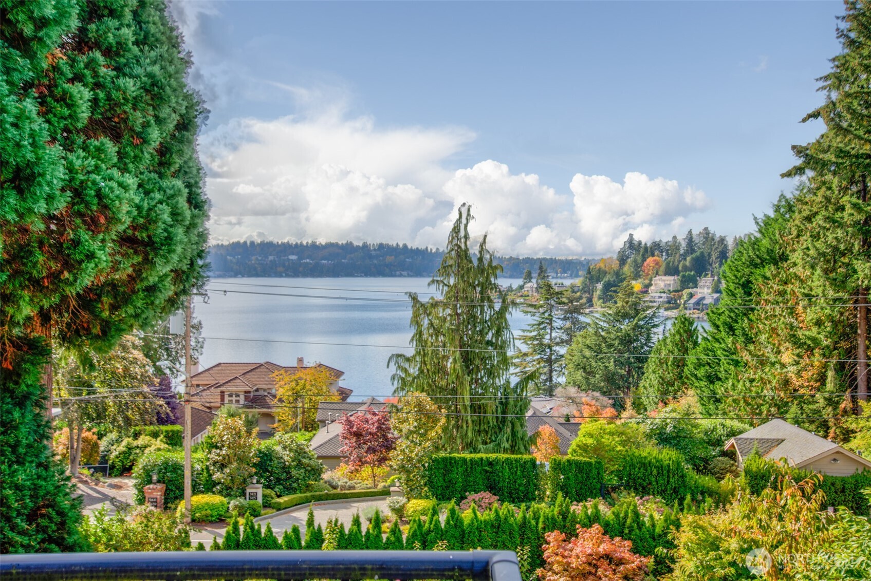9426 Lake Washington Boulevard NE Bellevue WA 98004