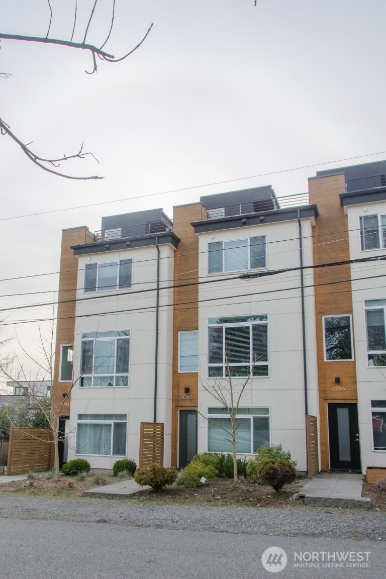 10363 Ashworth Avenue N Seattle WA 98133