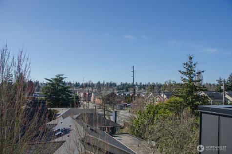 10363 Ashworth Avenue N Seattle WA 98133