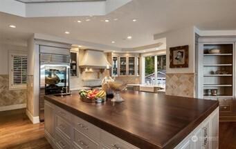 16 Enatai Drive Bellevue WA 98004