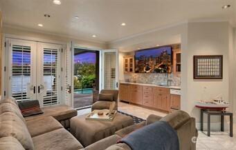 16 Enatai Drive Bellevue WA 98004