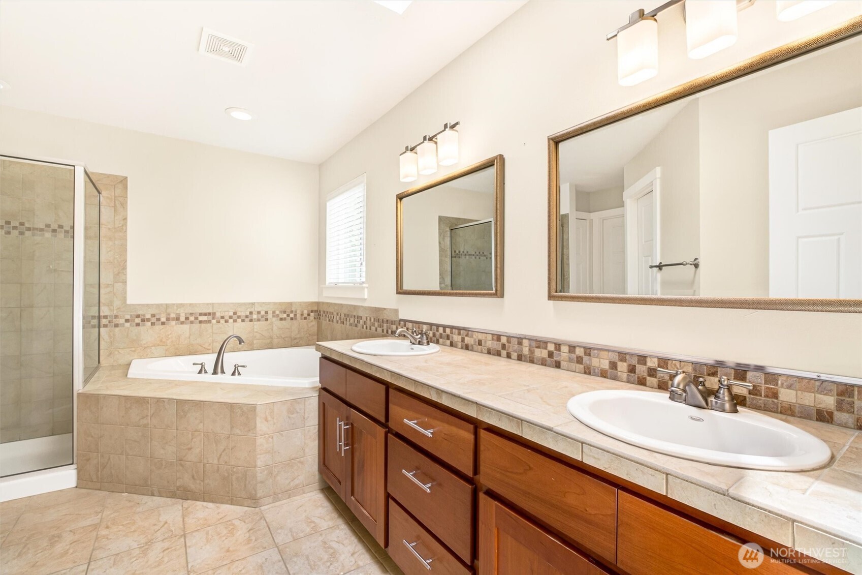 12408 54th Drive NE Marysville WA 98271