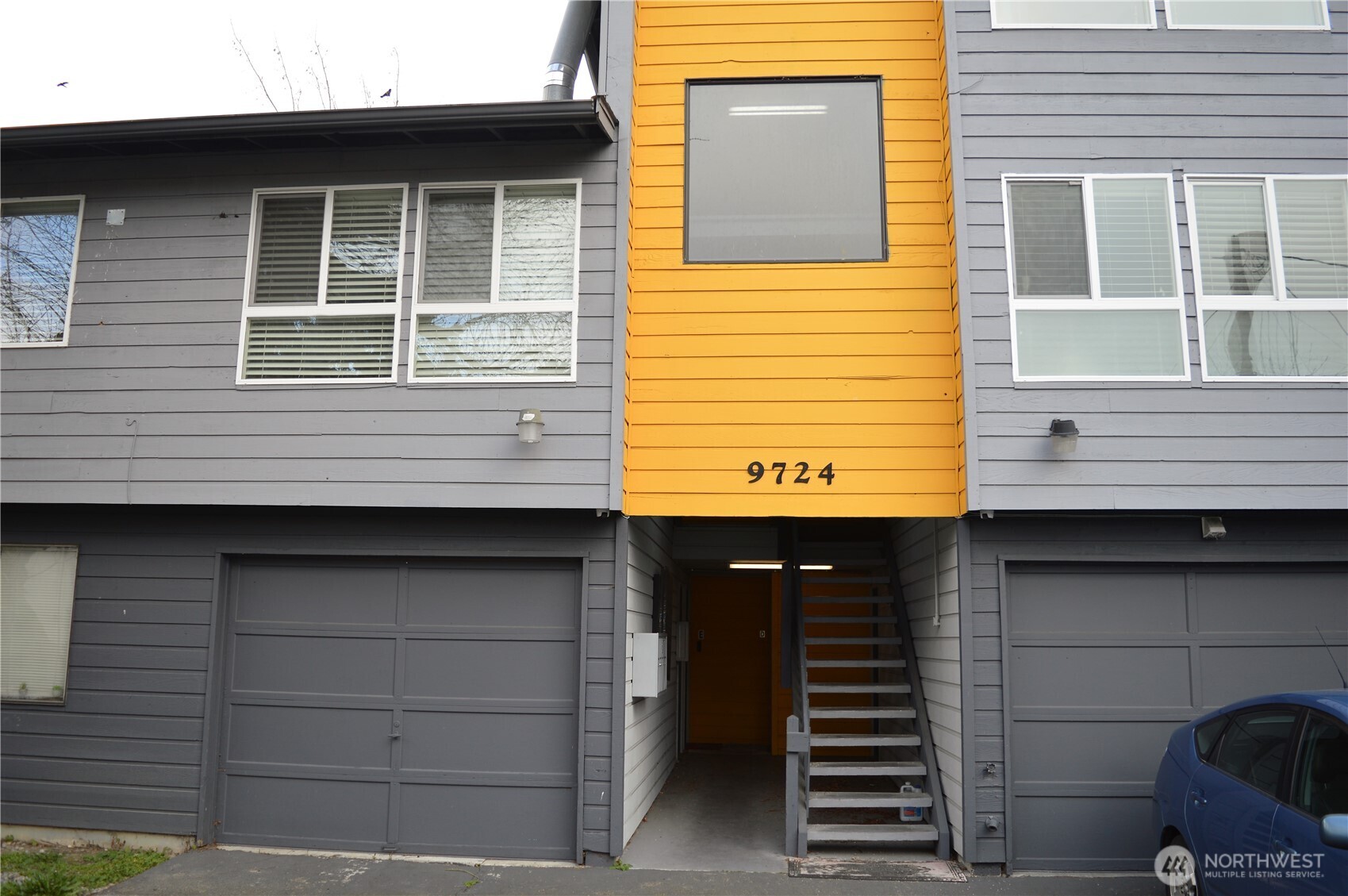 9724 6th Avenue NW Seattle WA 98117