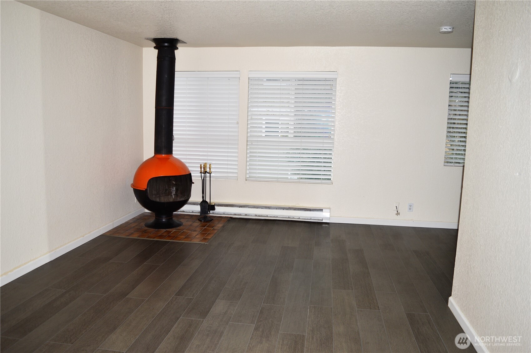 9724 6th Avenue NW Seattle WA 98117