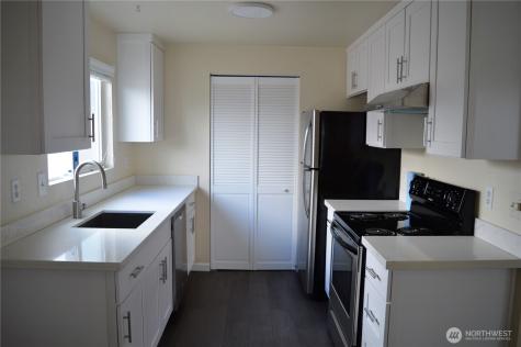 9724 6th Avenue NW Seattle WA 98117
